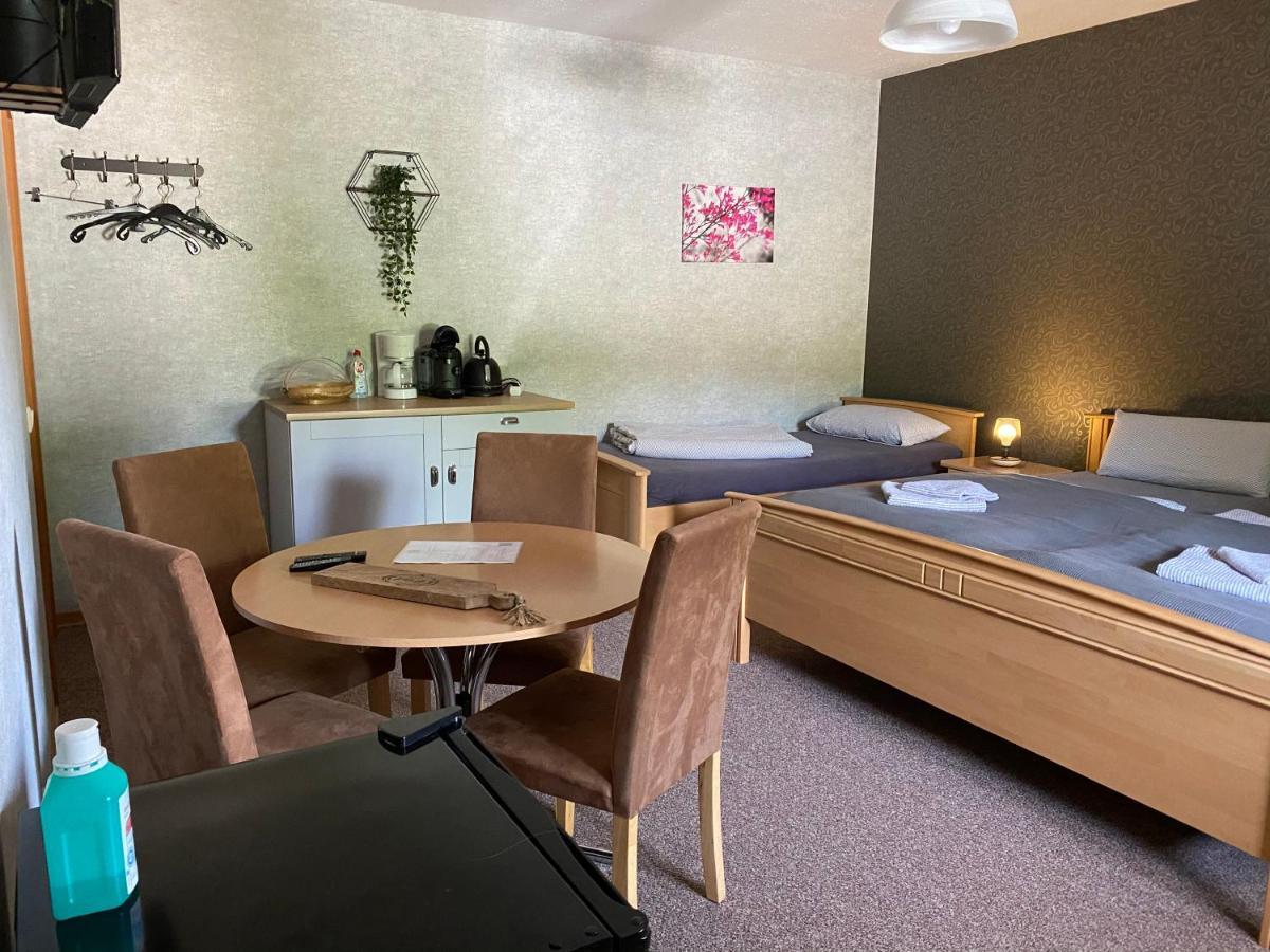 Rooms4Ring Privatzimmer Am Nurburgring Quiddelbach 외부 사진