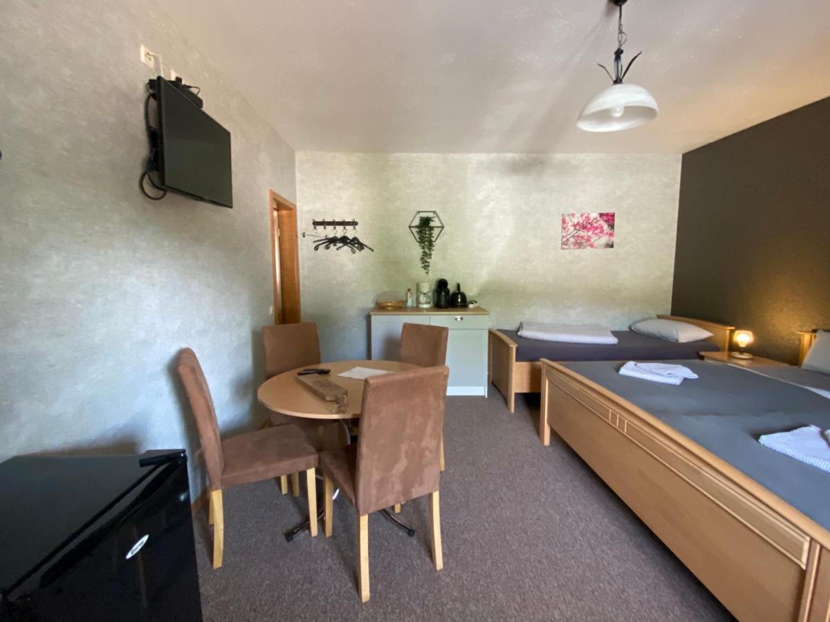 Rooms4Ring Privatzimmer Am Nurburgring Quiddelbach 외부 사진